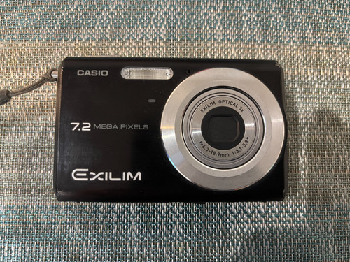 Casio exilim z11 2 - casio, 7,2