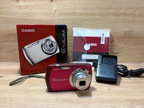 Casio digital camera - casio,